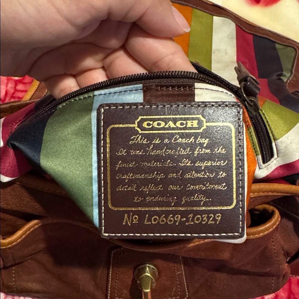 Vintage Coach Legacy Shoulder Bag - Picture 10 of 16